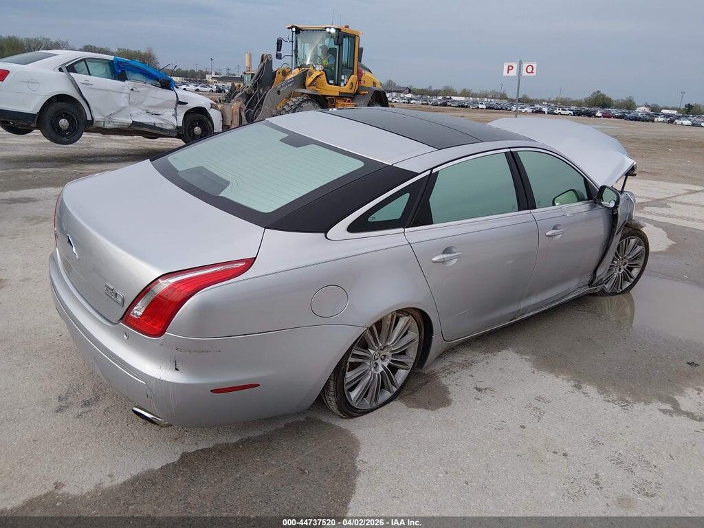 SAJWA2GE2CMV31834 2012 JAGUAR XJ photo no. 4