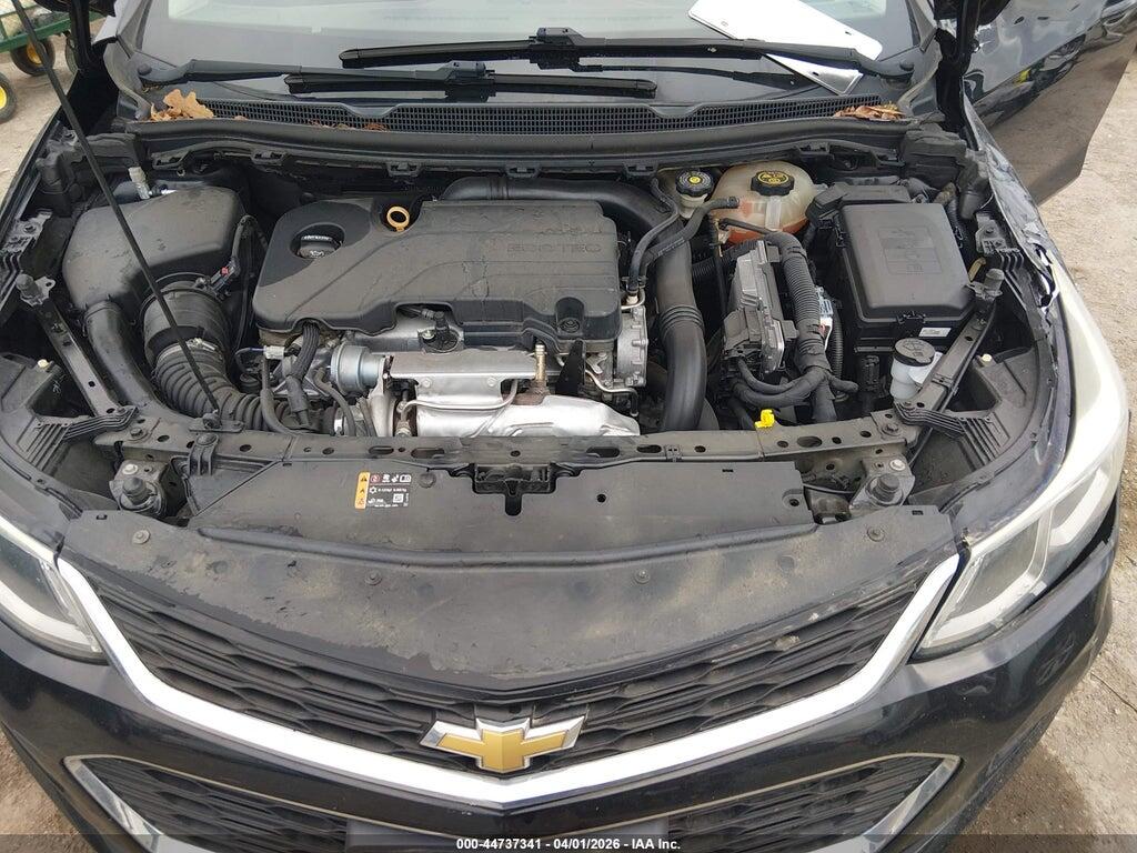 1G1BC5SM7J7175571 2018 CHEVROLET CRUZE photo no. 10