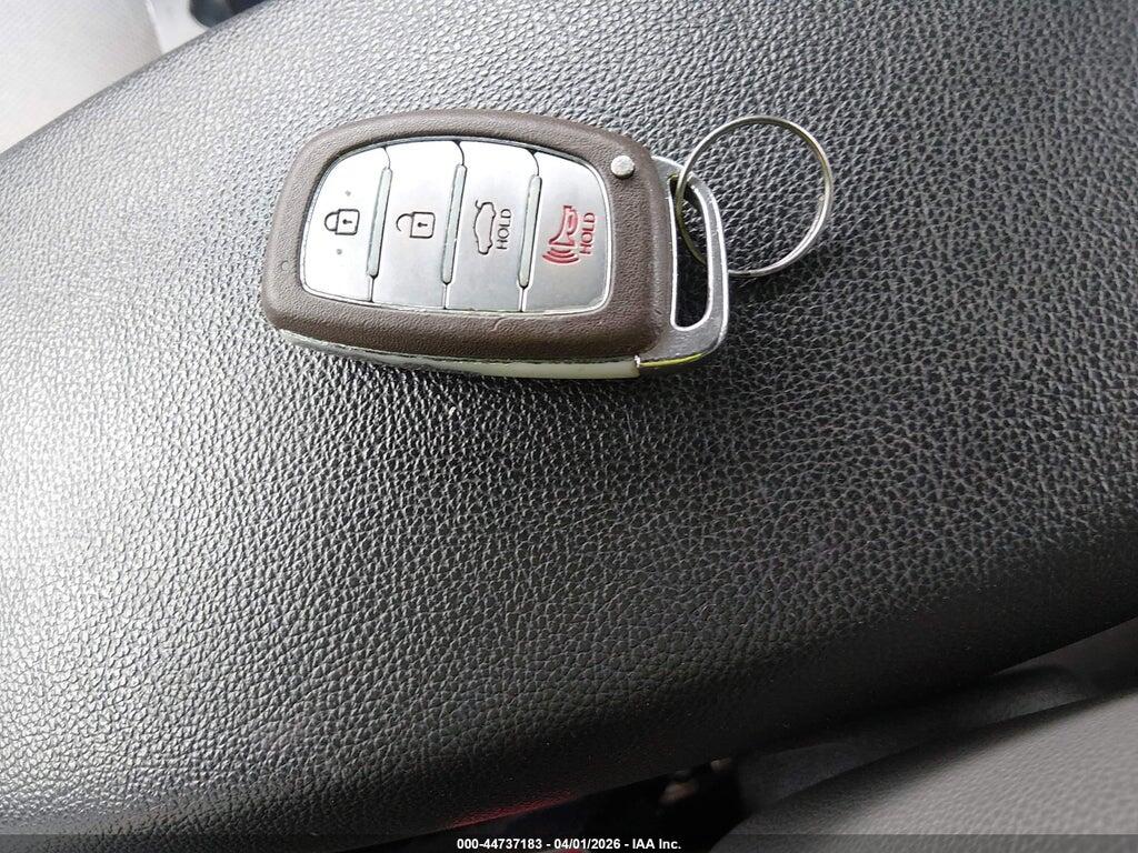 5NPDH4AE5FH616039 2015 HYUNDAI ELANTRA photo no. 11