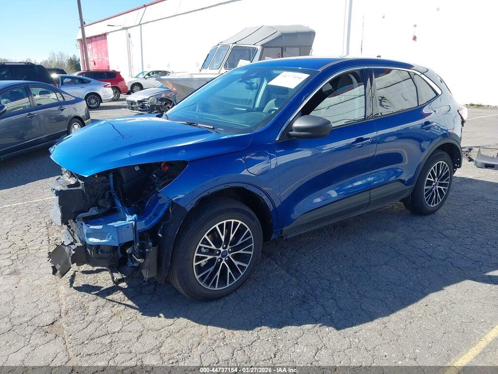 1FMCU0EZ9NUB69289 2022 FORD ESCAPE photo no. 2