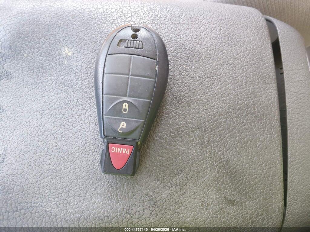 1C4PJLCB2KD128505 2019 JEEP CHEROKEE photo no. 11