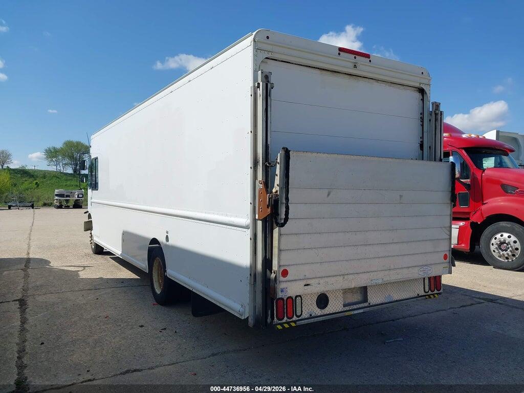 4UZAC3DV2ECFW4532 2014 FREIGHTLINER CHASSIS photo no. 3