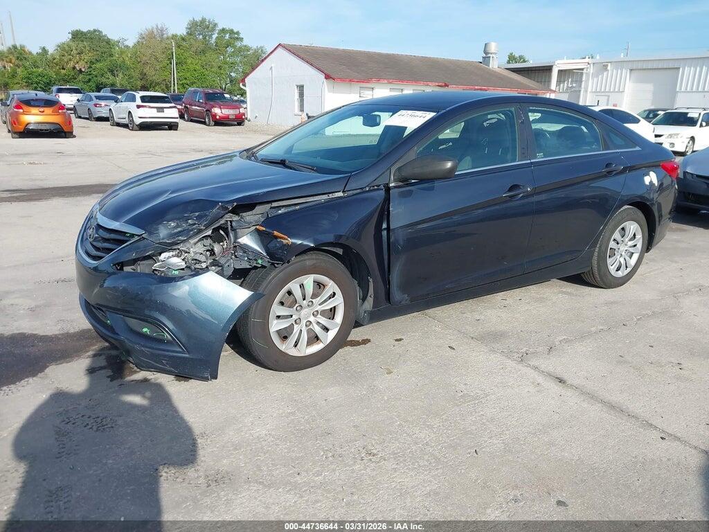 5NPEB4ACXDH513930 2013 HYUNDAI SONATA photo no. 2