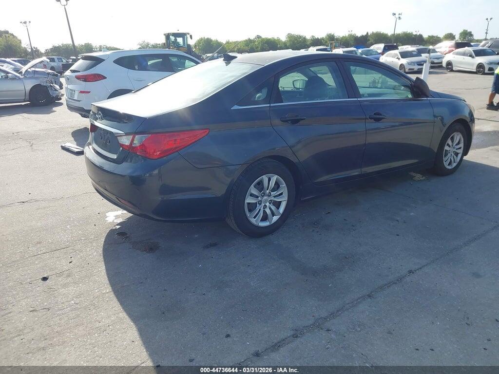 5NPEB4ACXDH513930 2013 HYUNDAI SONATA photo no. 4