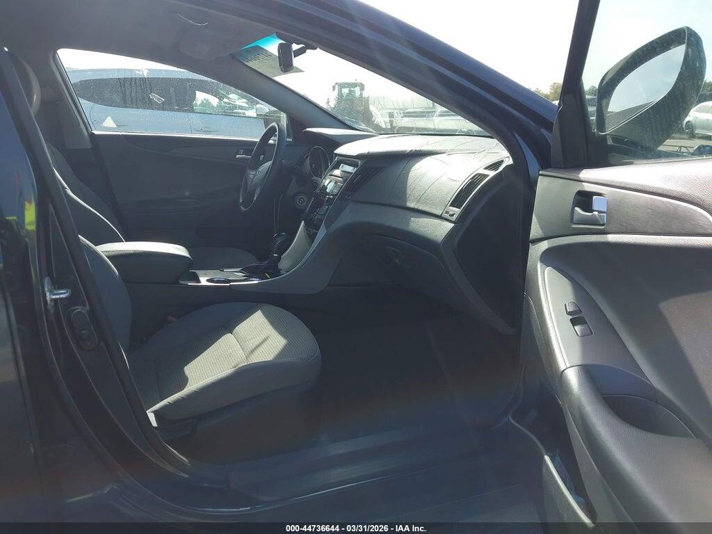5NPEB4ACXDH513930 2013 HYUNDAI SONATA photo no. 5