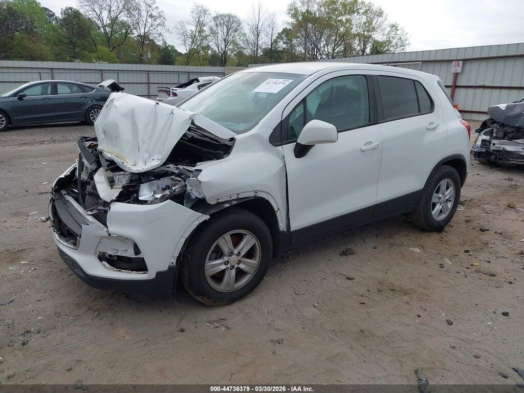 KL7CJKSB2MB304121 2021 CHEVROLET TRAX photo no. 2