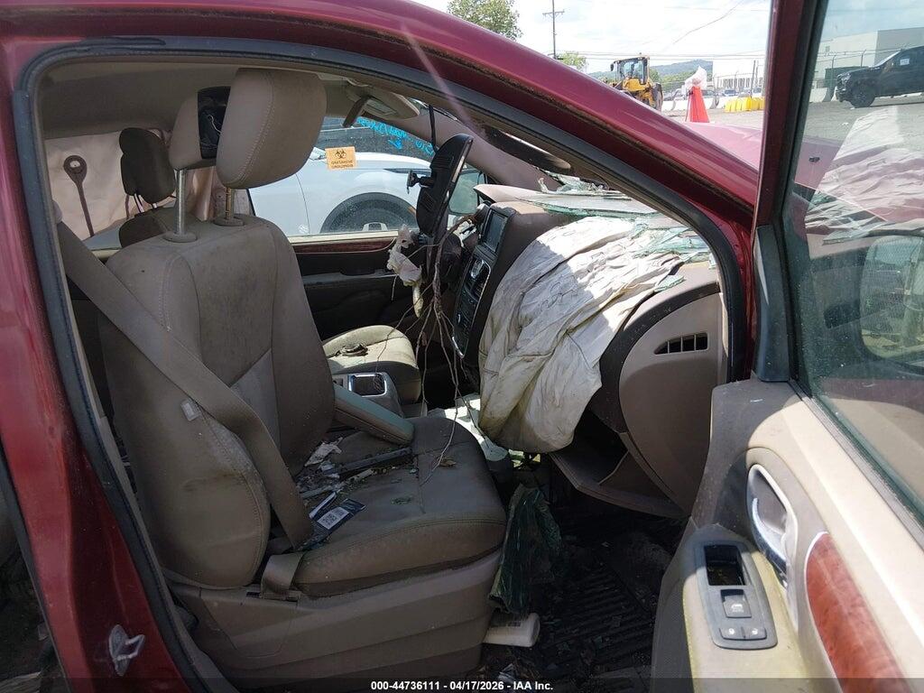 2C4RC1BG3ER293579 2014 CHRYSLER TOWN & COUNTRY photo no. 5