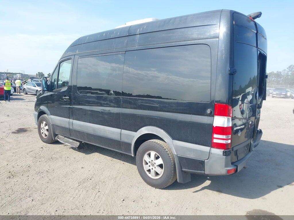 WDZPE7CD2JP606478 2018 MERCEDES-BENZ SPRINTER 2500 photo no. 3