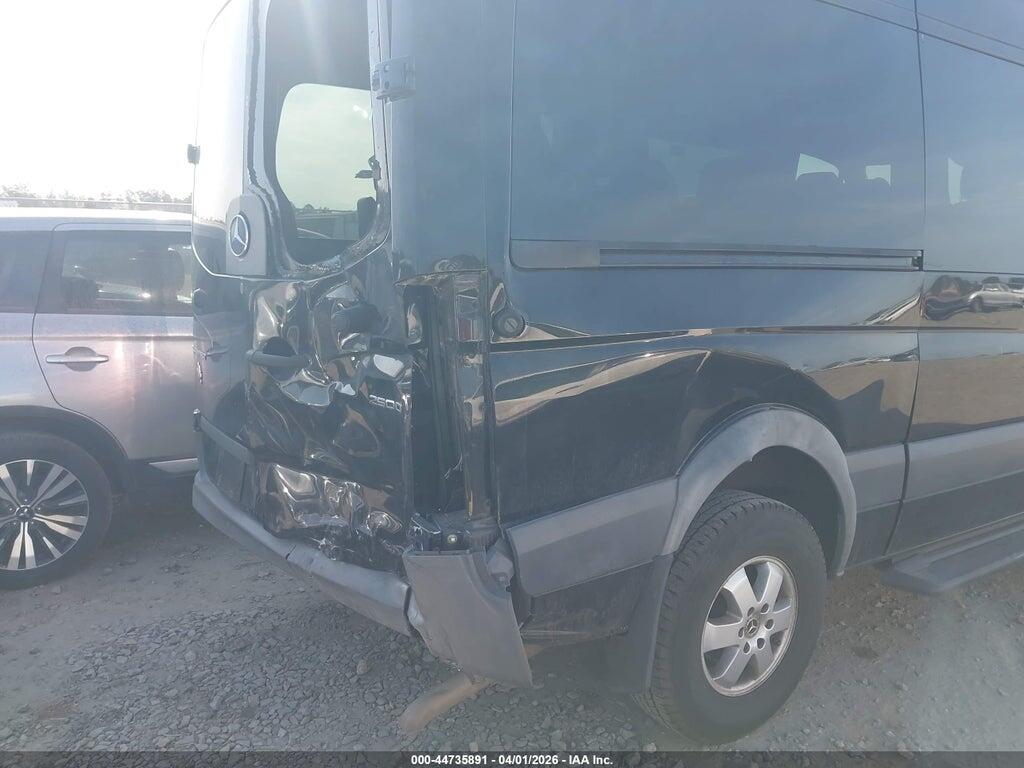 WDZPE7CD2JP606478 2018 MERCEDES-BENZ SPRINTER 2500 photo no. 6