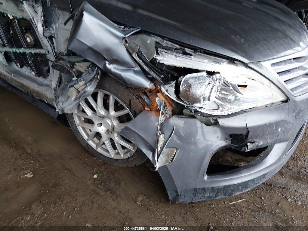 KMHFG4JG1CA167793 2012 HYUNDAI AZERA photo no. 6