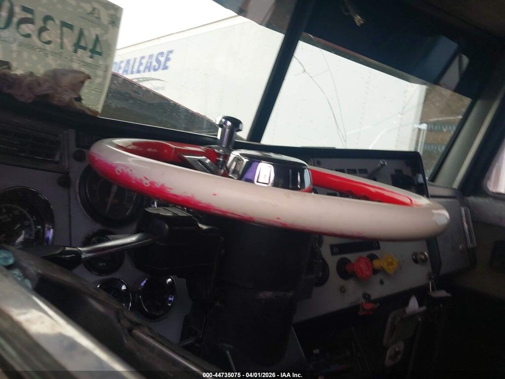 1XP5DB9X8JD263433 1988 PETERBILT 379 photo no. 5