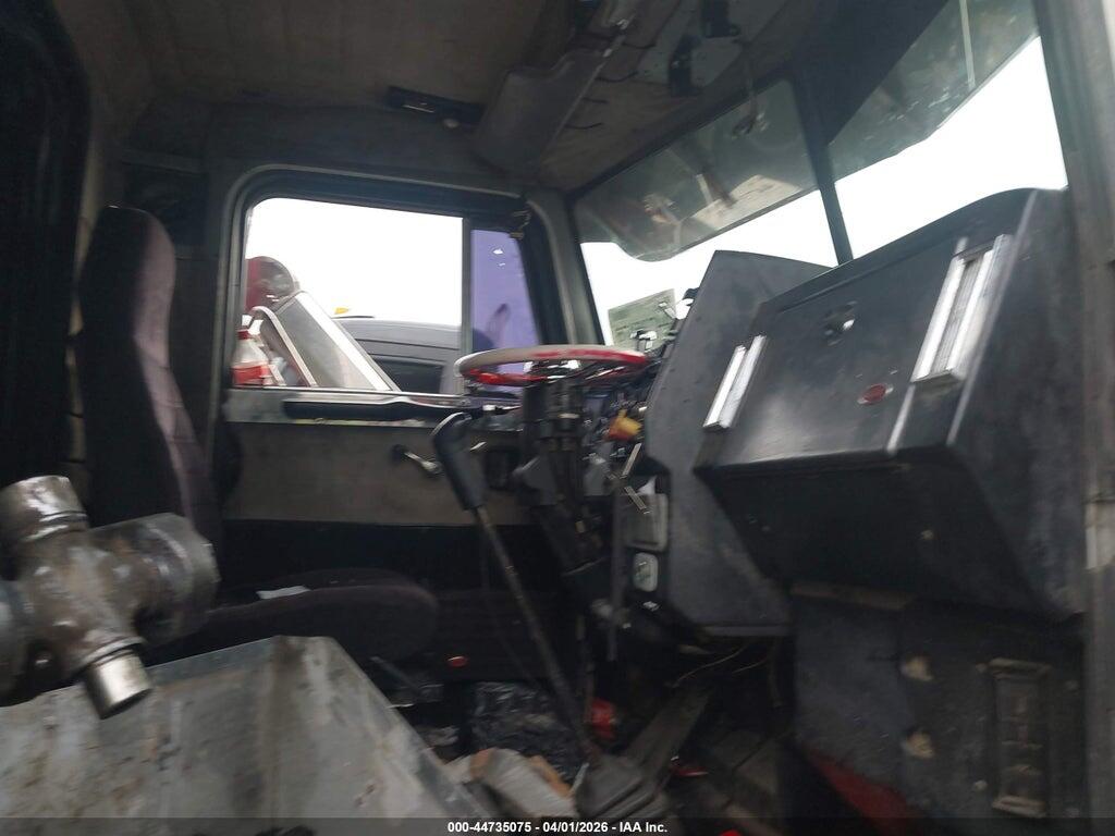 1XP5DB9X8JD263433 1988 PETERBILT 379 photo no. 7