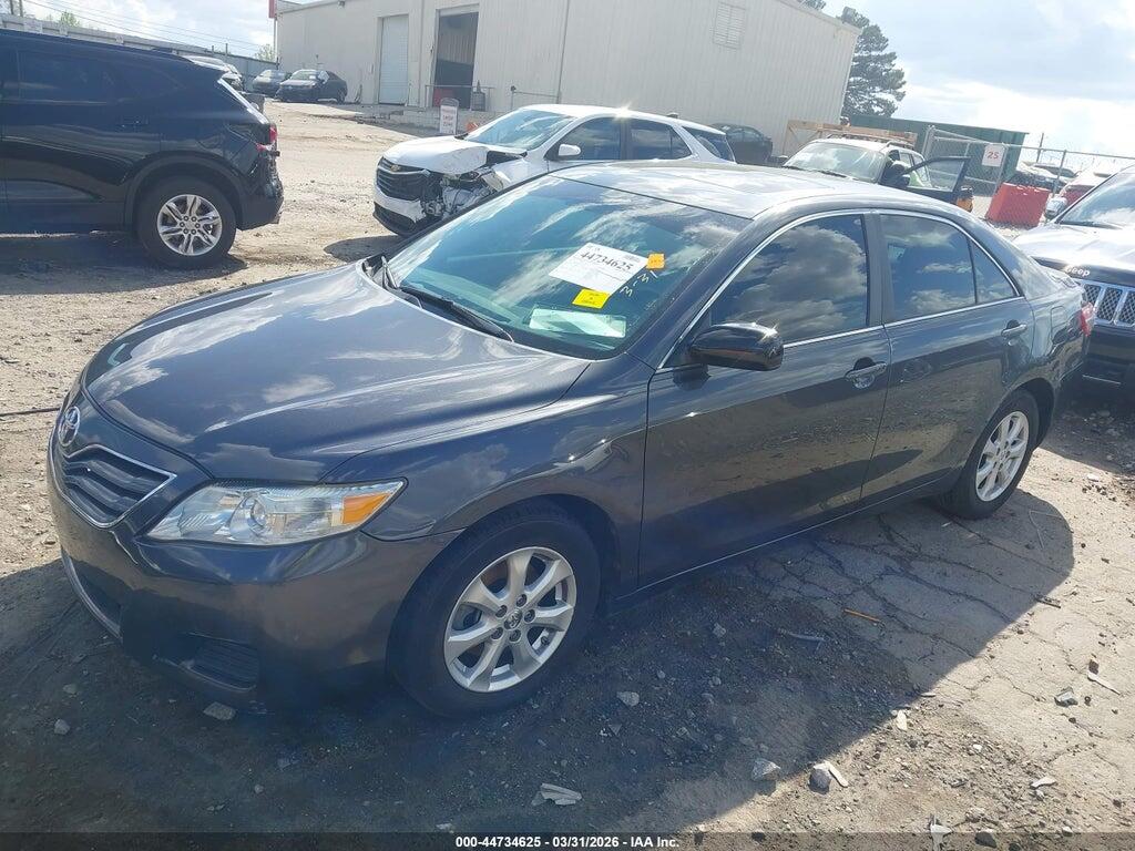 4T1BF3EK2BU210724 2011 TOYOTA CAMRY photo no. 2