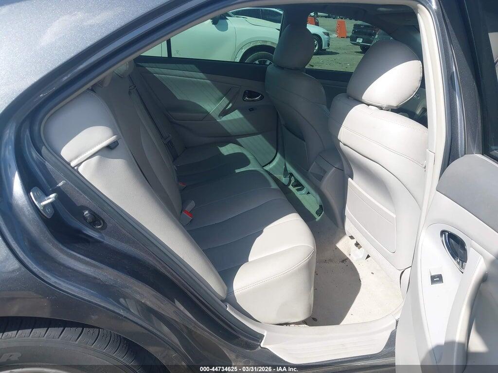 4T1BF3EK2BU210724 2011 TOYOTA CAMRY photo no. 8