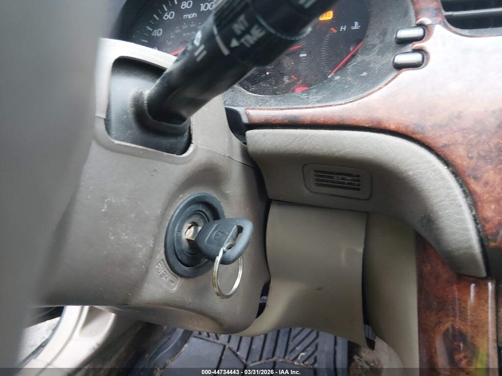 19UUA566X3A013779 2003 ACURA TL photo no. 11
