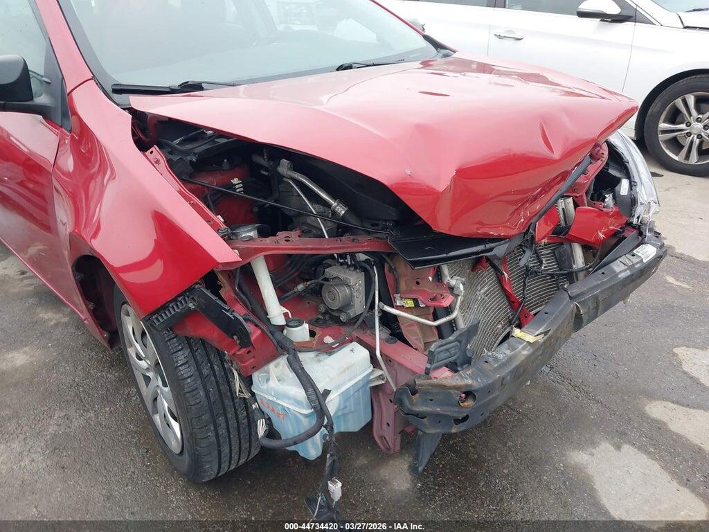 5YFBURHE4HP686188 2017 TOYOTA COROLLA photo no. 6