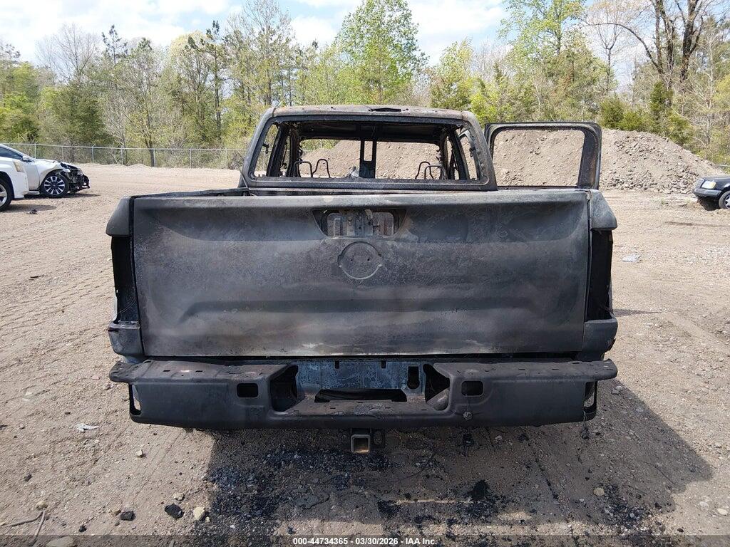 1N6AA1E50JN513438 2018 NISSAN TITAN photo no. 11