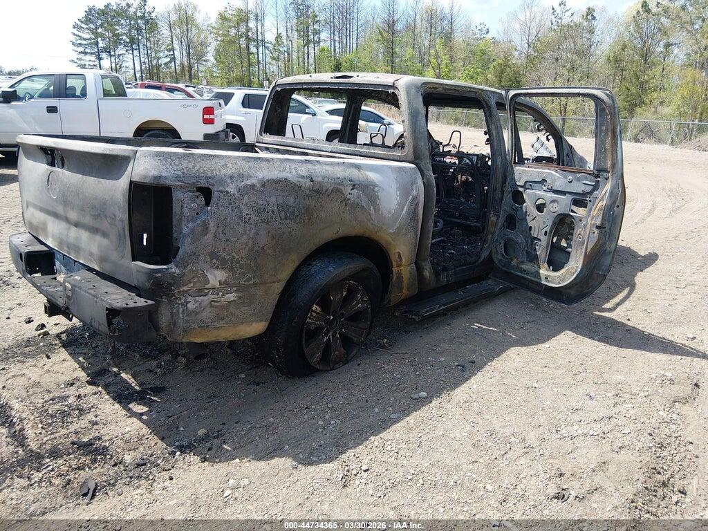 1N6AA1E50JN513438 2018 NISSAN TITAN photo no. 4