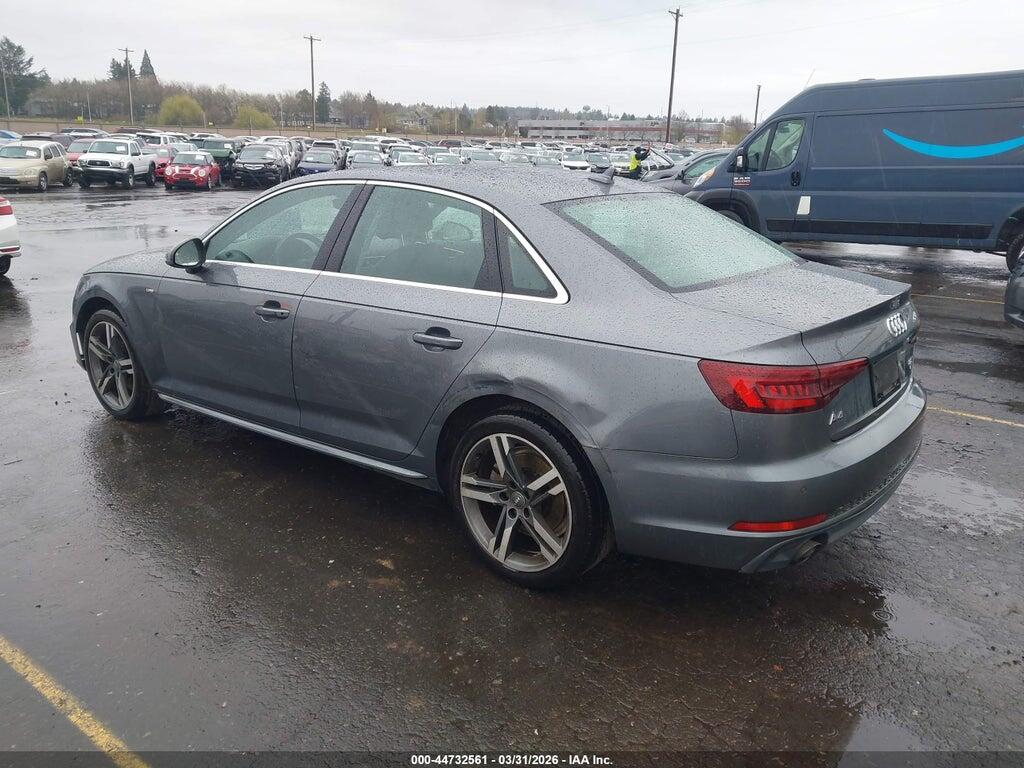 WAULMAF43JA066987 2018 AUDI A4 photo no. 3