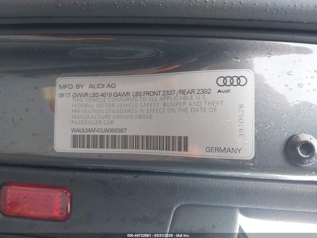 WAULMAF43JA066987 2018 AUDI A4 photo no. 9