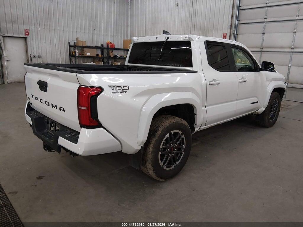 3TYLB5JN8RT047452 2024 TOYOTA TACOMA photo no. 4