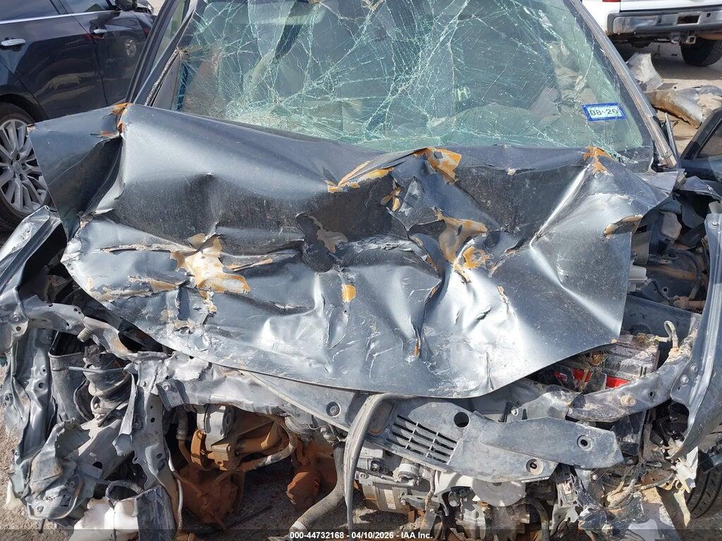 JHMZE2H76AS030260 2010 HONDA INSIGHT photo no. 10