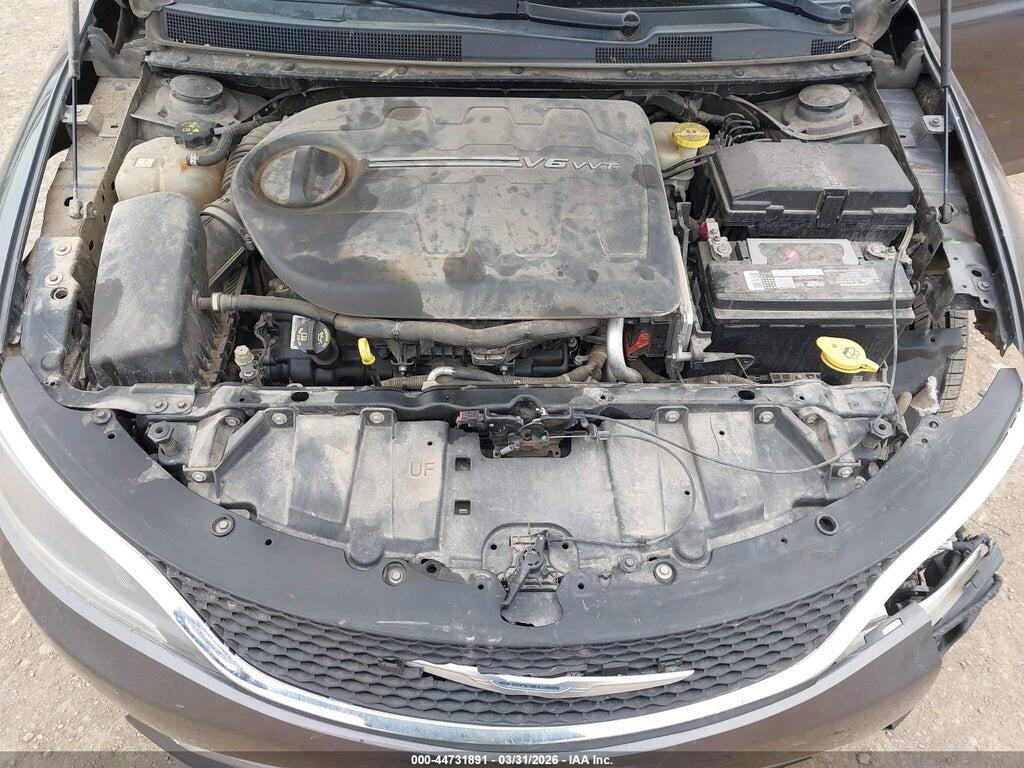 1C3CCCEG8GN135742 2016 CHRYSLER 200 photo no. 10
