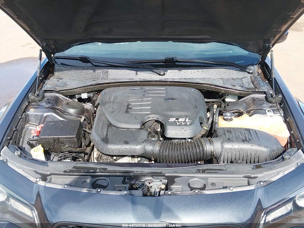 2C3CCABG1KH559810 2019 CHRYSLER 300 photo no. 10