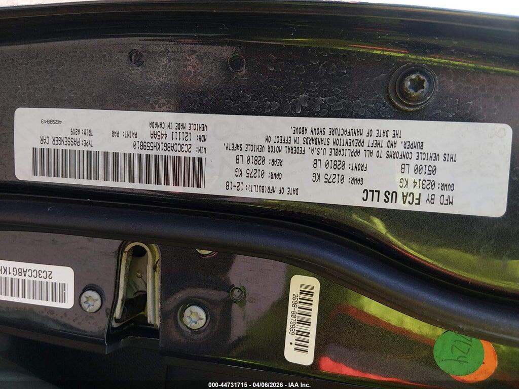 2C3CCABG1KH559810 2019 CHRYSLER 300 photo no. 9