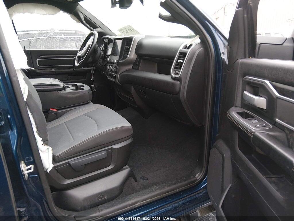 3C63R3HL1RG112115 2024 RAM 3500 photo no. 5