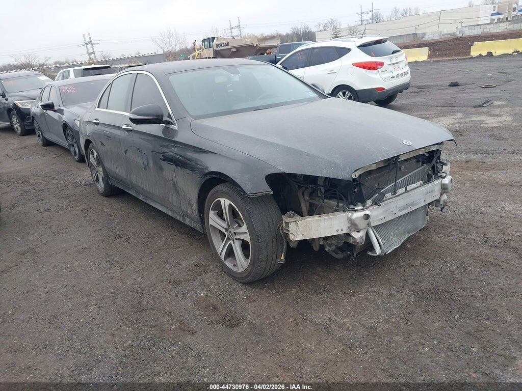 WDDZF4KBXJA370790 2018 MERCEDES-BENZ E 300 photo no. 1