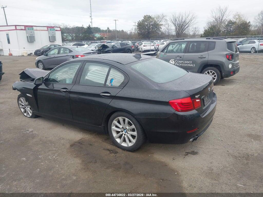 WBAXH5C50CDW09210 2012 BMW 528I photo no. 3
