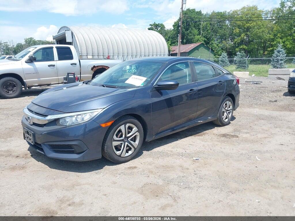 2HGFC2F56JH533260 2018 HONDA CIVIC photo no. 2