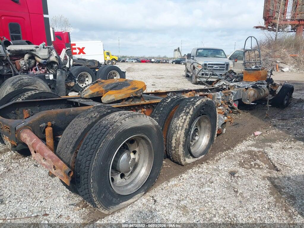 1XPBDP9X6JD449150 2018 PETERBILT 579 photo no. 4
