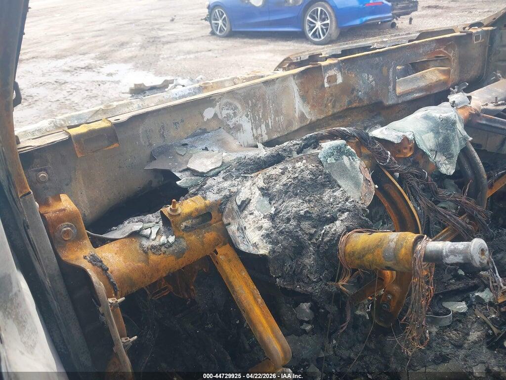 1GCHSBEA1M1192023 2021 CHEVROLET COLORADO photo no. 7