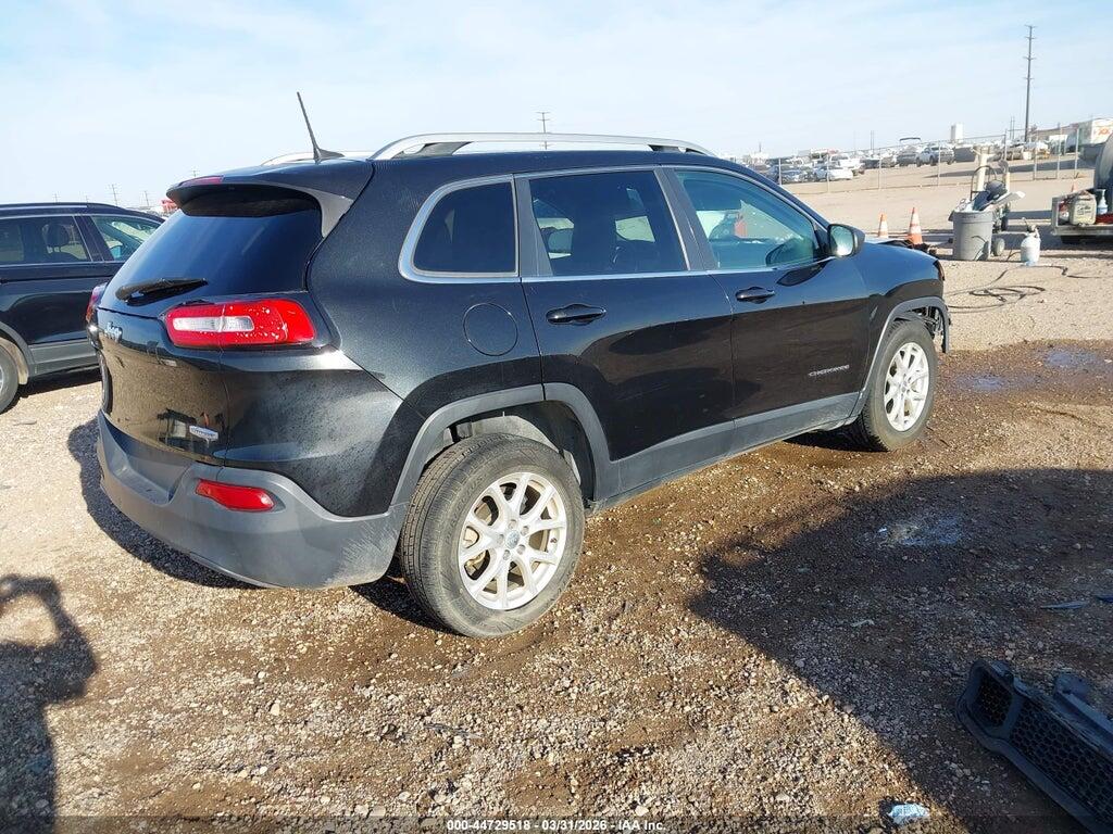 1C4PJLCB7GW258274 2016 JEEP CHEROKEE photo no. 4
