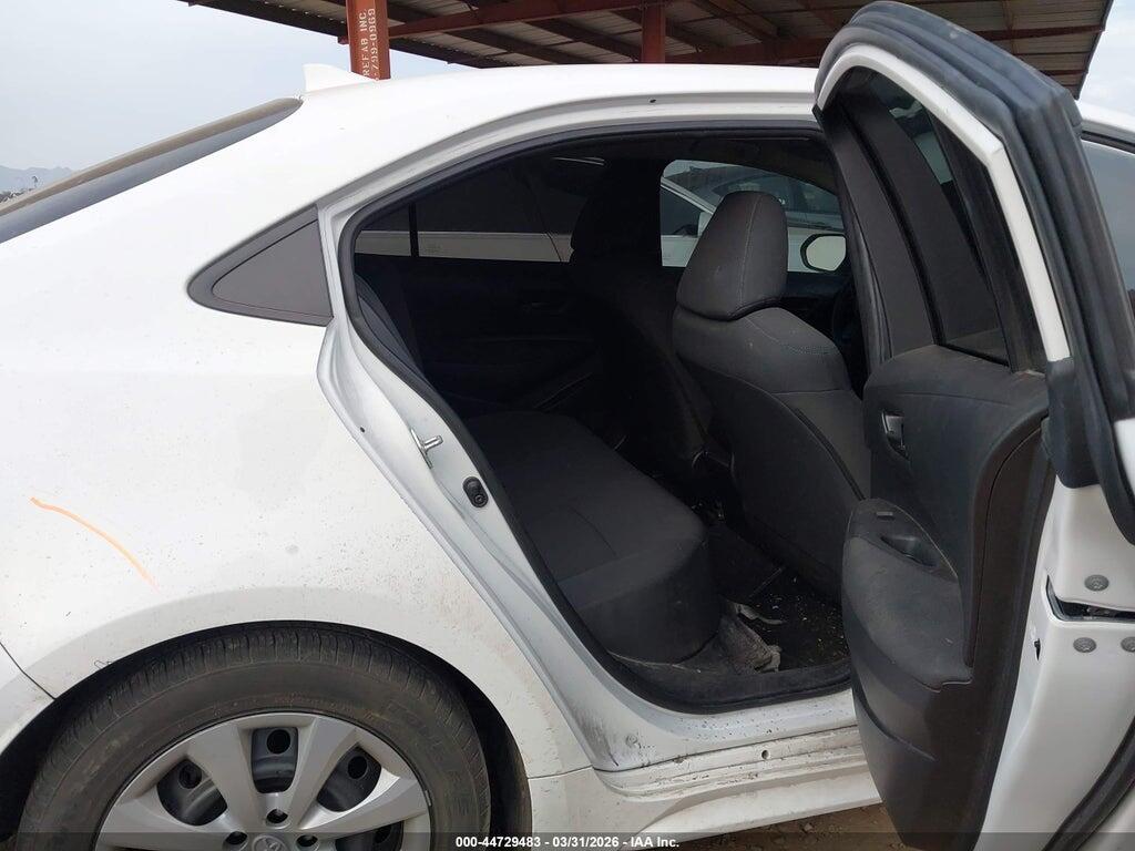 5YFEPMAE7NP364044 2022 TOYOTA COROLLA photo no. 8