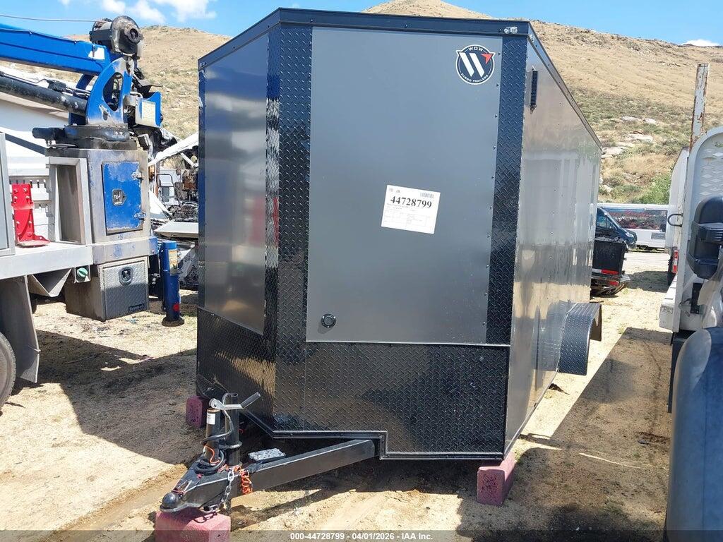 4M9BE1128SS142275 2025 MAXIMUM CARGO photo no. 2