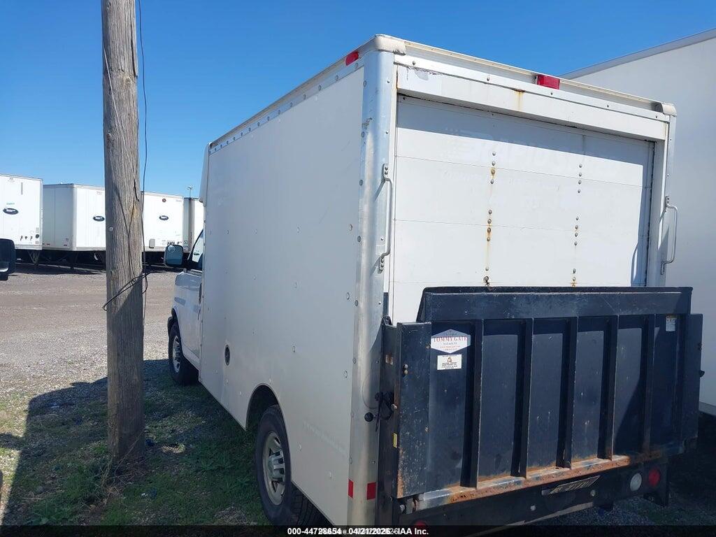 1GBHG31U951151846 2005 CHEVROLET EXPRESS CUTAWAY photo no. 3