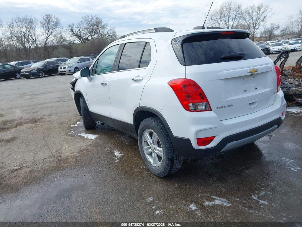KL7CJPSB8JB601208 2018 CHEVROLET TRAX photo no. 3