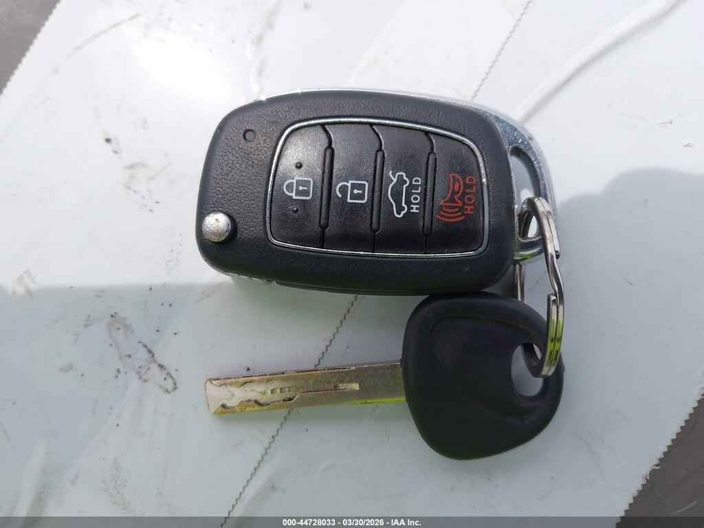 5NPE24AF7KH748759 2019 HYUNDAI SONATA photo no. 11