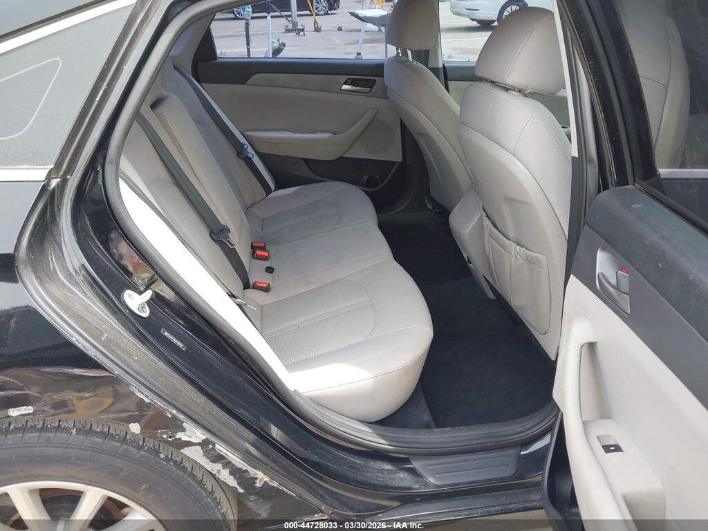 5NPE24AF7KH748759 2019 HYUNDAI SONATA photo no. 8