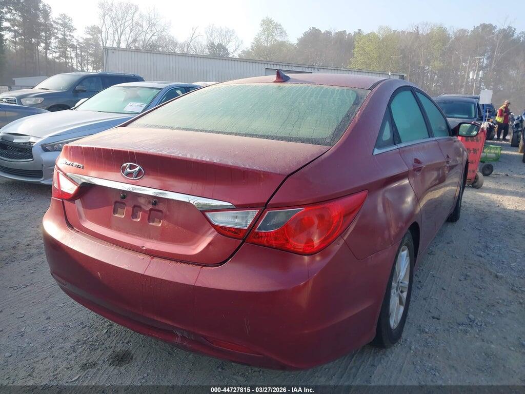5NPEB4AC9BH230805 2011 HYUNDAI SONATA photo no. 4