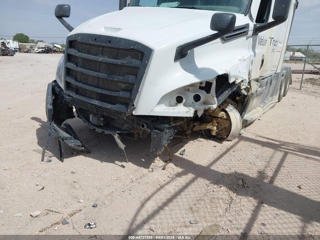 3AKJHHDR1SSVT2635 2025 FREIGHTLINER NEW CASCADIA 126 photo no. 10