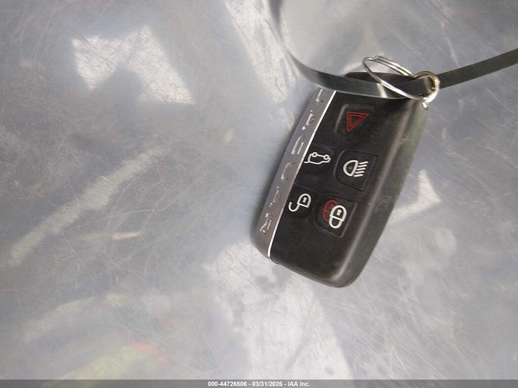 SADCK2GX1LA634829 2020 JAGUAR F-PACE photo no. 11