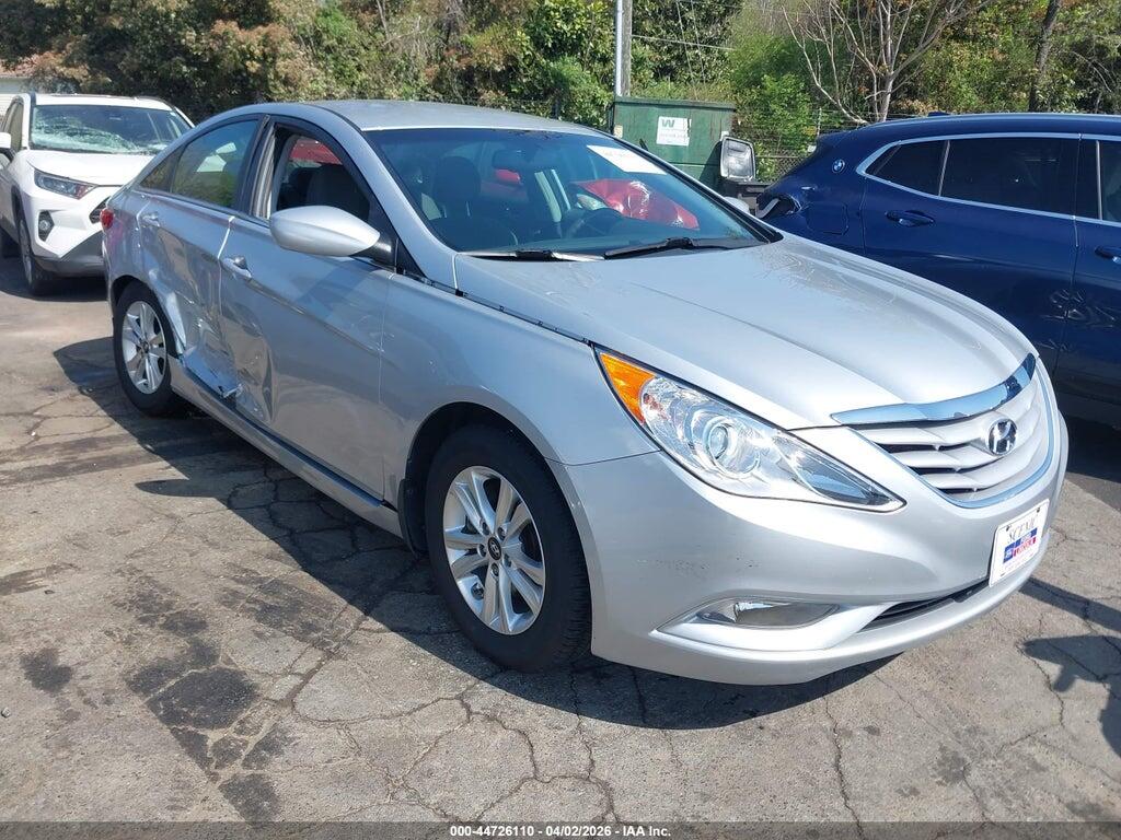 5NPEB4AC1DH803943 2013 HYUNDAI SONATA photo no. 1