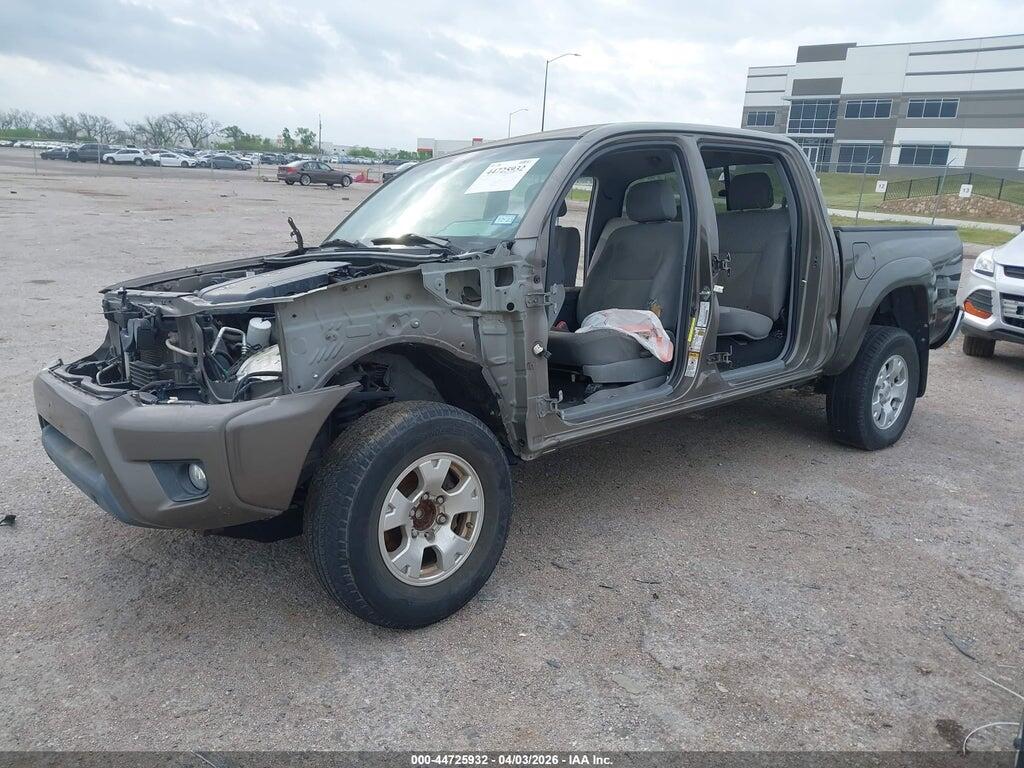 5TFJU4GN5FX065170 2015 TOYOTA TACOMA photo no. 2