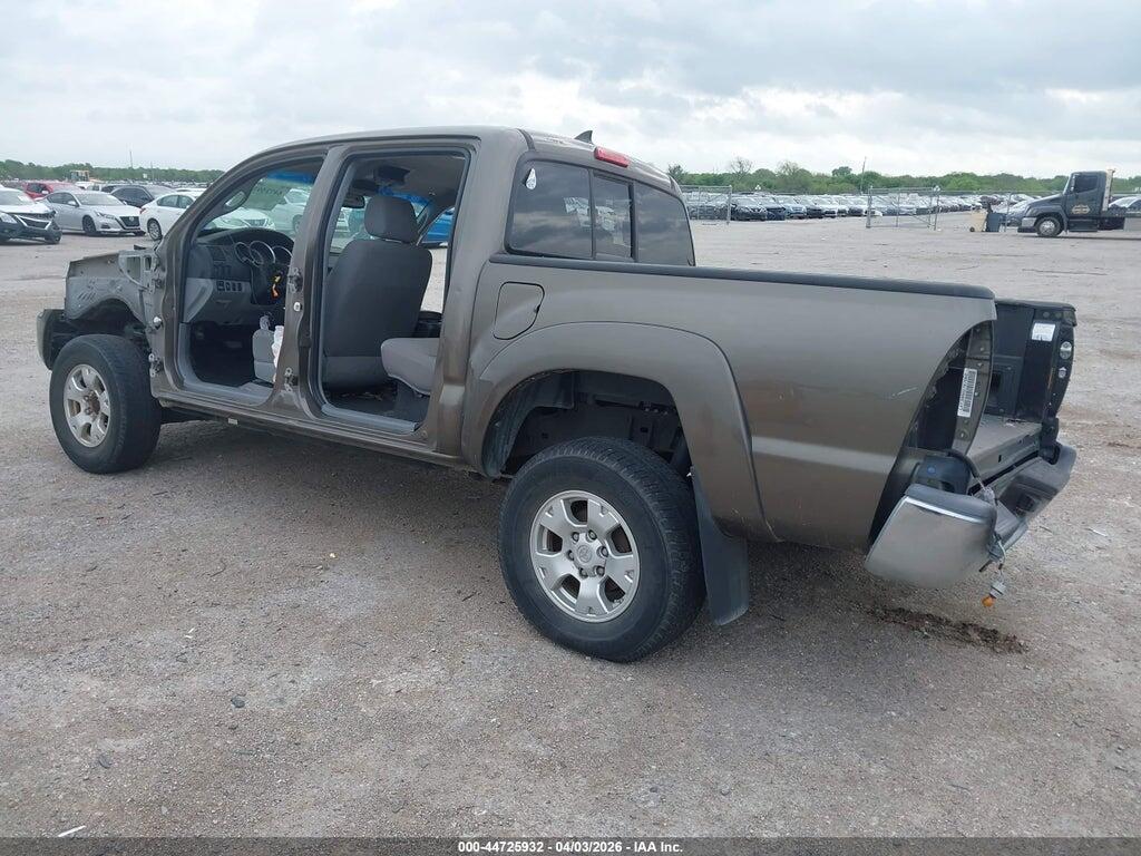 5TFJU4GN5FX065170 2015 TOYOTA TACOMA photo no. 3