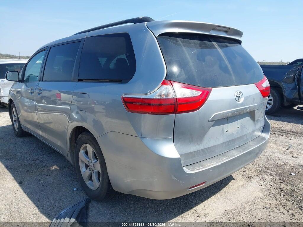 5TDKK3DC9FS599916 2015 TOYOTA SIENNA photo no. 3