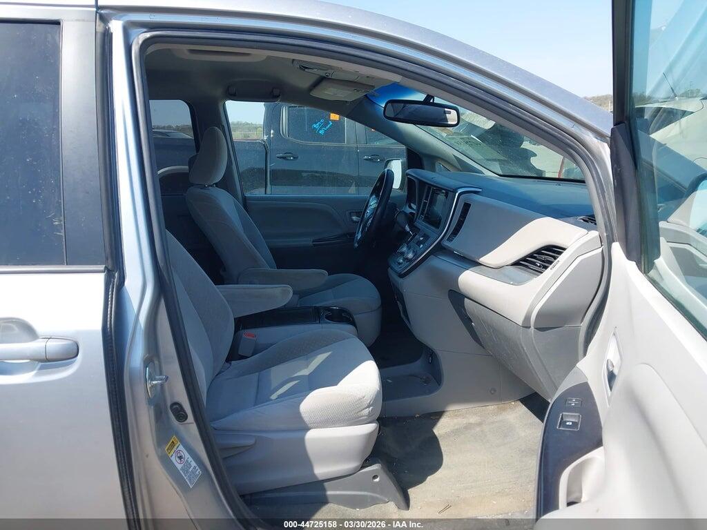 5TDKK3DC9FS599916 2015 TOYOTA SIENNA photo no. 5